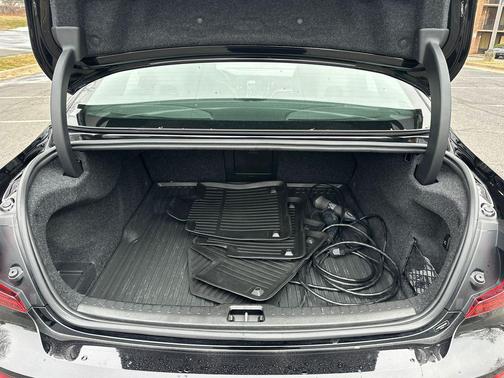 2023 Volvo S60 Recharge Plug-In Hybrid T8 Plus Black Edition