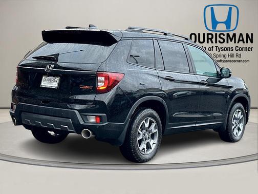 2023 Honda Passport AWD TrailSport