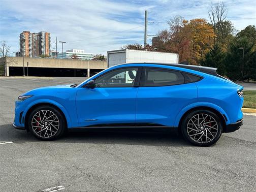 2022 Ford Mustang Mach-E GT