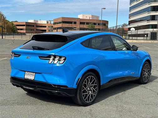 2022 Ford Mustang Mach-E GT