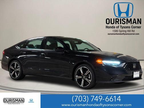 Crystal Black Pearl 2026 Honda Accord SE