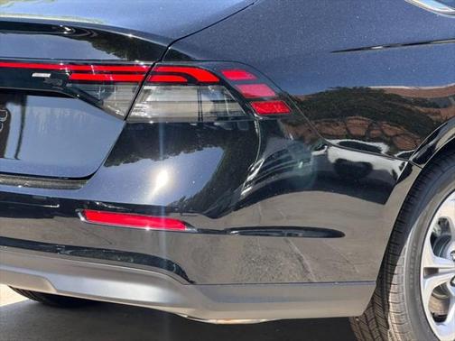 2025 Honda Accord LX 1.5T