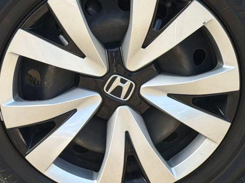 Crystal Black Pearl 2022 Honda Civic LX