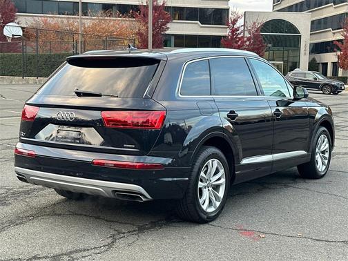 2017 Audi Q7 2.0T Premium