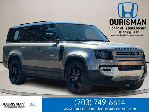 Silicon Silver Premium Metallic 2024 Land Rover Defender 130 P300 S