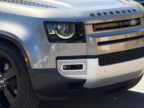 Silicon Silver Premium Metallic 2024 Land Rover Defender 130 P300 S