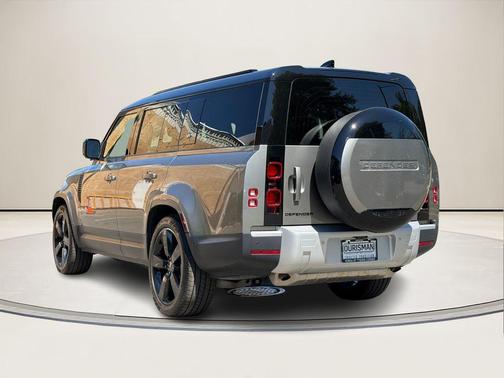Silicon Silver Premium Metallic 2024 Land Rover Defender 130 P300 S