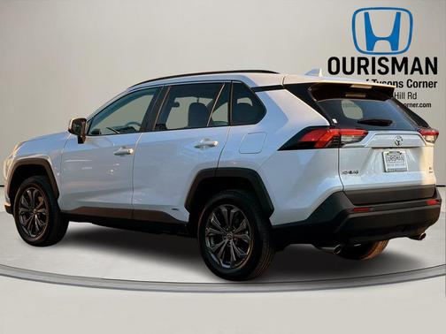 2025 Toyota RAV4 Hybrid XLE Premium