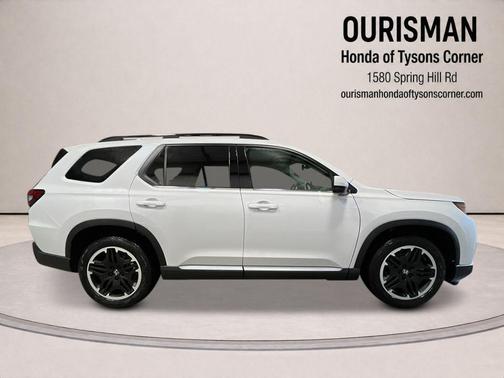 Platinum White 2026 Honda Pilot Touring 8-Passenger
