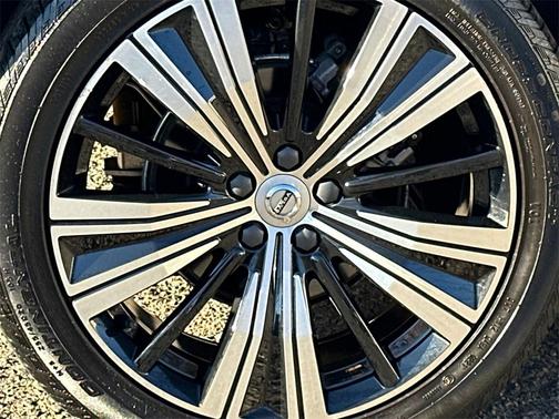 2022 Volvo XC60 B5 Inscription