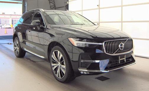 2022 Volvo XC60 B5 Inscription