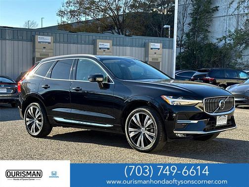 2022 Volvo XC60 B5 Inscription