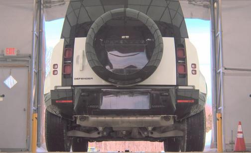 2024 Land Rover Defender 110 P400 X-Dynamic SE