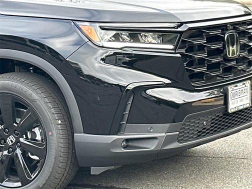 2025 Honda Pilot Black Edition