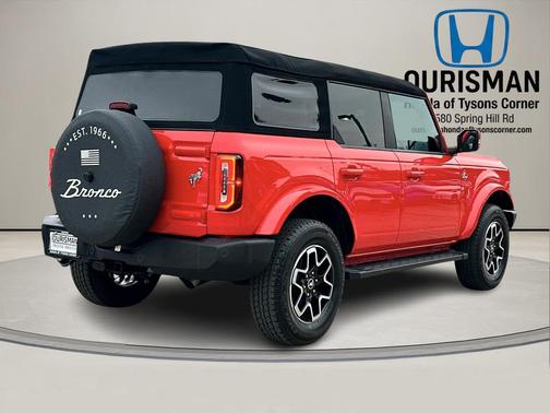 2023 Ford Bronco Outer Banks