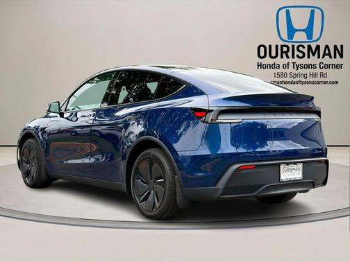 Deep Blue Metallic 2026 Tesla Model Y Rear-Wheel Drive