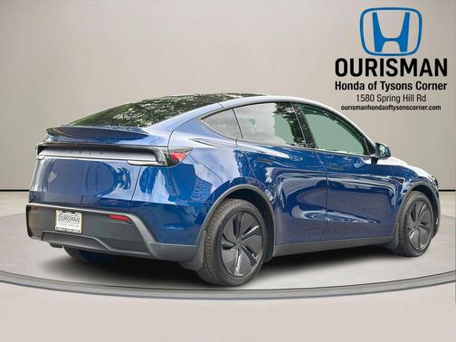 Deep Blue Metallic 2026 Tesla Model Y Rear-Wheel Drive