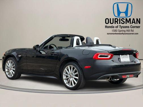 2019 FIAT 124 Spider Base