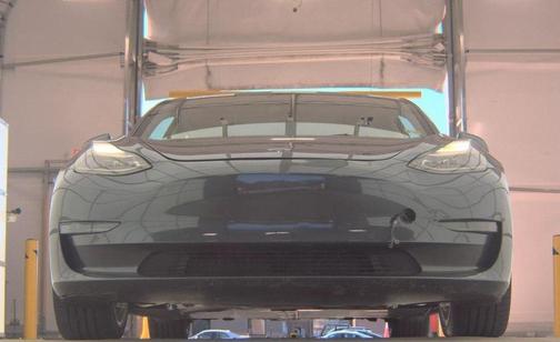 2022 Tesla Model 3 Standard Range