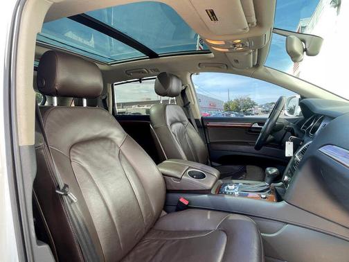 Glacier White Metallic 2014 Audi Q7 3.0T Premium Plus