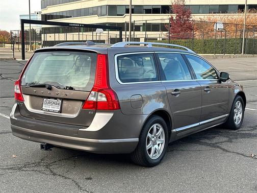 2008 Volvo V70 3.2