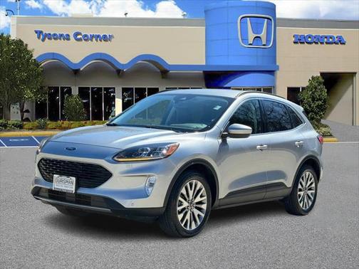 2022 Ford Escape Titanium
