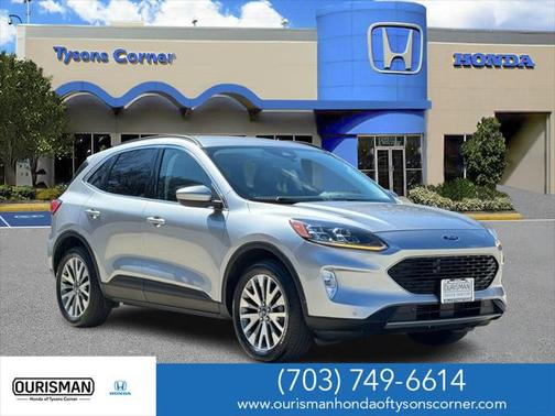 2022 Ford Escape Titanium