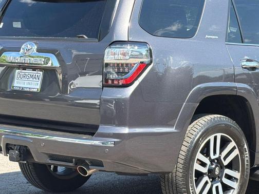Magnetic Gray Metallic 2018 Toyota 4Runner Limited
