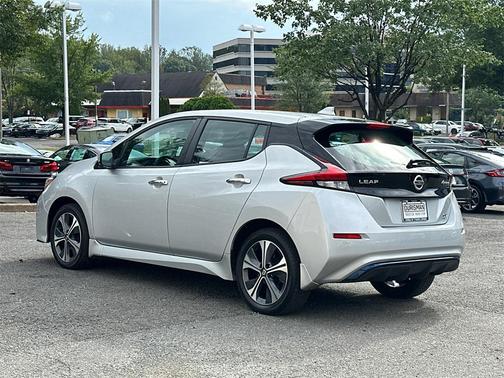 2022 Nissan Leaf SV PLUS 62 kWh