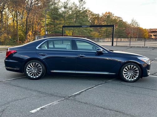 2019 Genesis G90 Premium