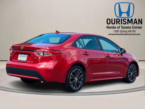 Barcelona Red Metallic 2020 Toyota Corolla LE