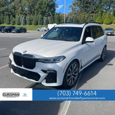 2021 BMW X7 M50i