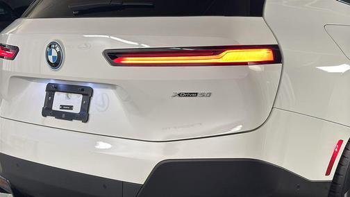 2024 BMW iX xDrive50