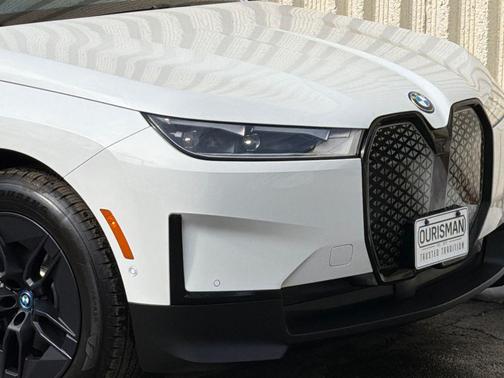 2024 BMW iX xDrive50