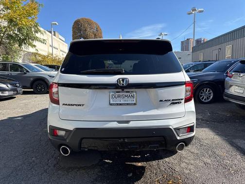 2025 Honda Passport AWD Black
