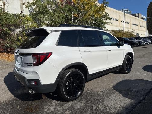 2025 Honda Passport AWD Black