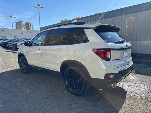 2025 Honda Passport AWD Black