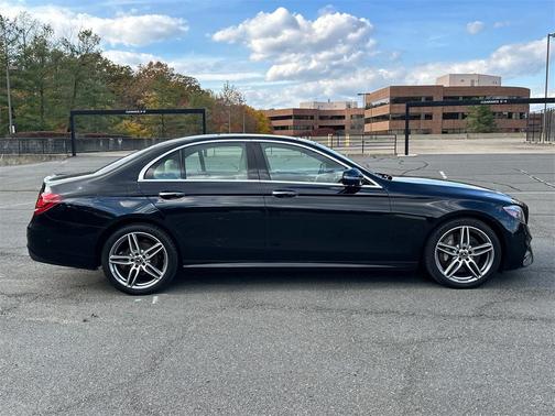 2018 Mercedes-Benz E-Class 4MATIC