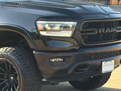Diamond Black Crystal Pearlcoat 2020 RAM 1500 Big Horn/Lone Star