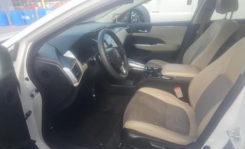 Platinum White Pearl 2020 Honda Clarity Plug-In Hybrid Base