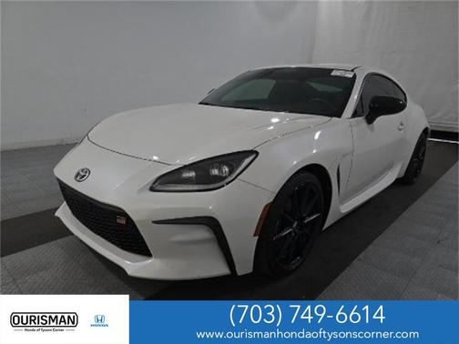 2024 Toyota GR86 Premium