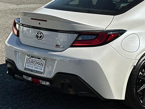 2024 Toyota GR86 Premium