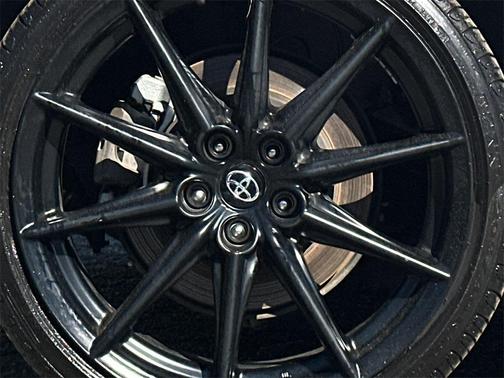 2024 Toyota GR86 Premium