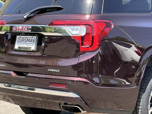 2020 GMC Acadia Denali