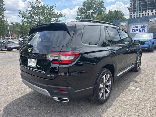 2024 Honda Pilot Elite