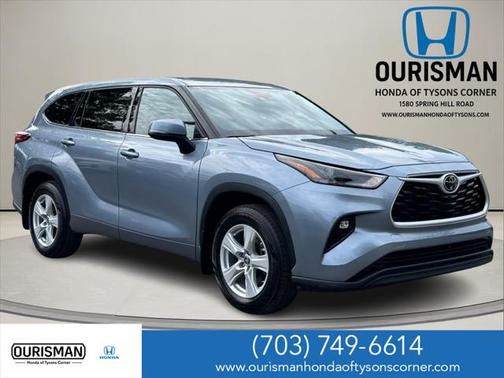 2022 Toyota Highlander LE