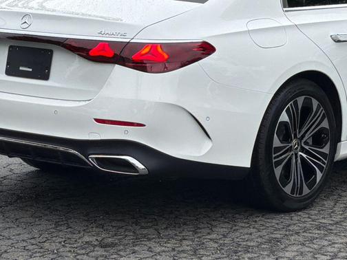 Polar White 2025 Mercedes-Benz E-Class E 350
