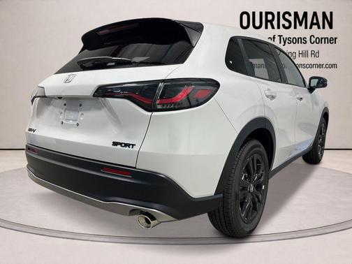 Platinum White 2027 Honda HR-V Sport
