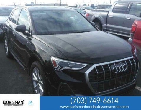 2025 Audi Q3 Premium 45 TFSI S line quattro Tiptronic