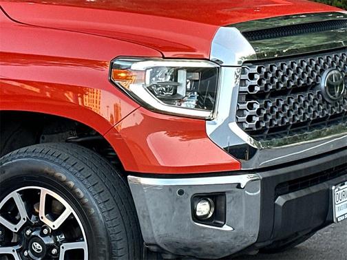 2018 Toyota Tundra SR5